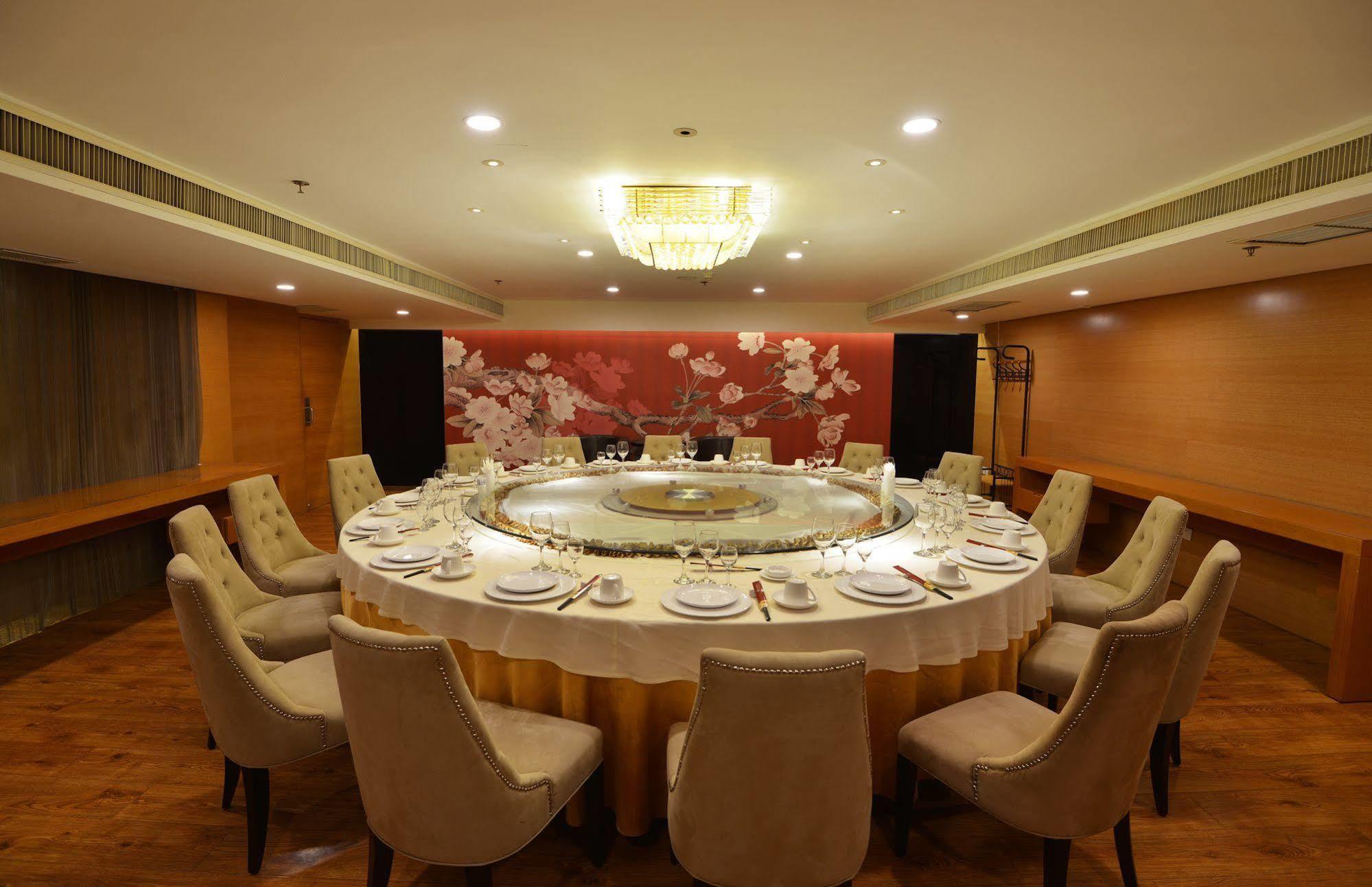 Qingdao Wu Sheng Guan Holiday Hotel Exteriör bild